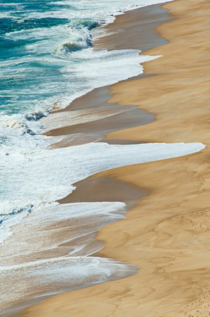 Nazare au Portugal : vagues géantes et village pittoresque